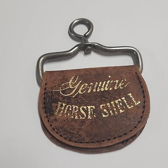 Antique Genuine Horse Shell Keychain Key Holder - Picture 1 of 4